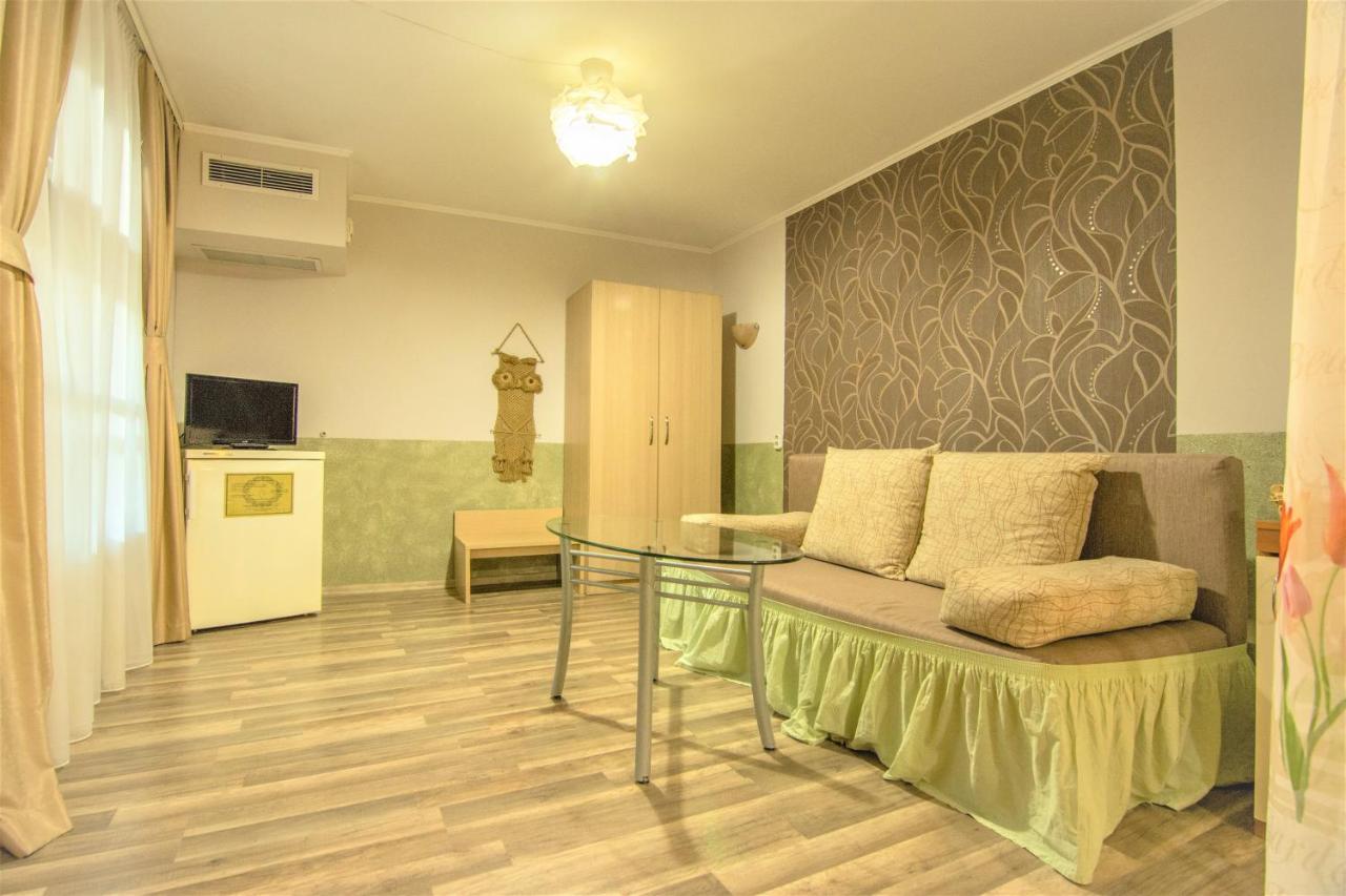 Hotel Anhea Veliko Tărnovo Esterno foto
